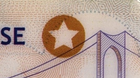 Microprint example from Rhode Island ID
